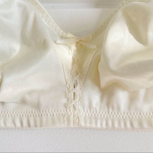 Bali Double Support Tailored Wireless Bra Nude 36C - Picture 5 of 8